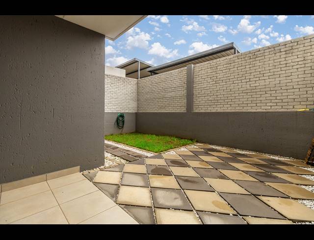 2 BEDROOM APARTMENT SOLD IN EDENBURG